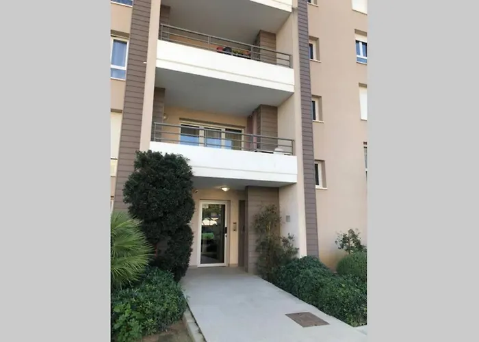 Joli T2 Recent 'le Vivaldi' Apartment Ajaccio (Corsica)